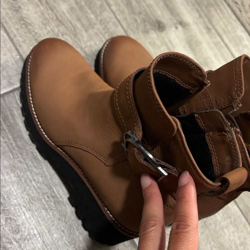Blondo Waterproof
